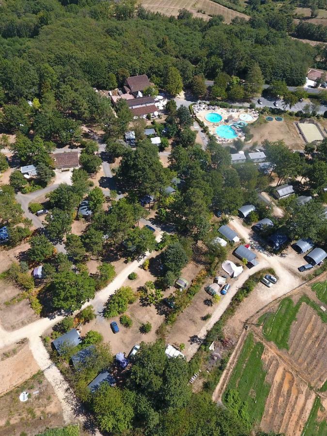 Europe Tents Camping Le Clou Meynard Exterior photo
